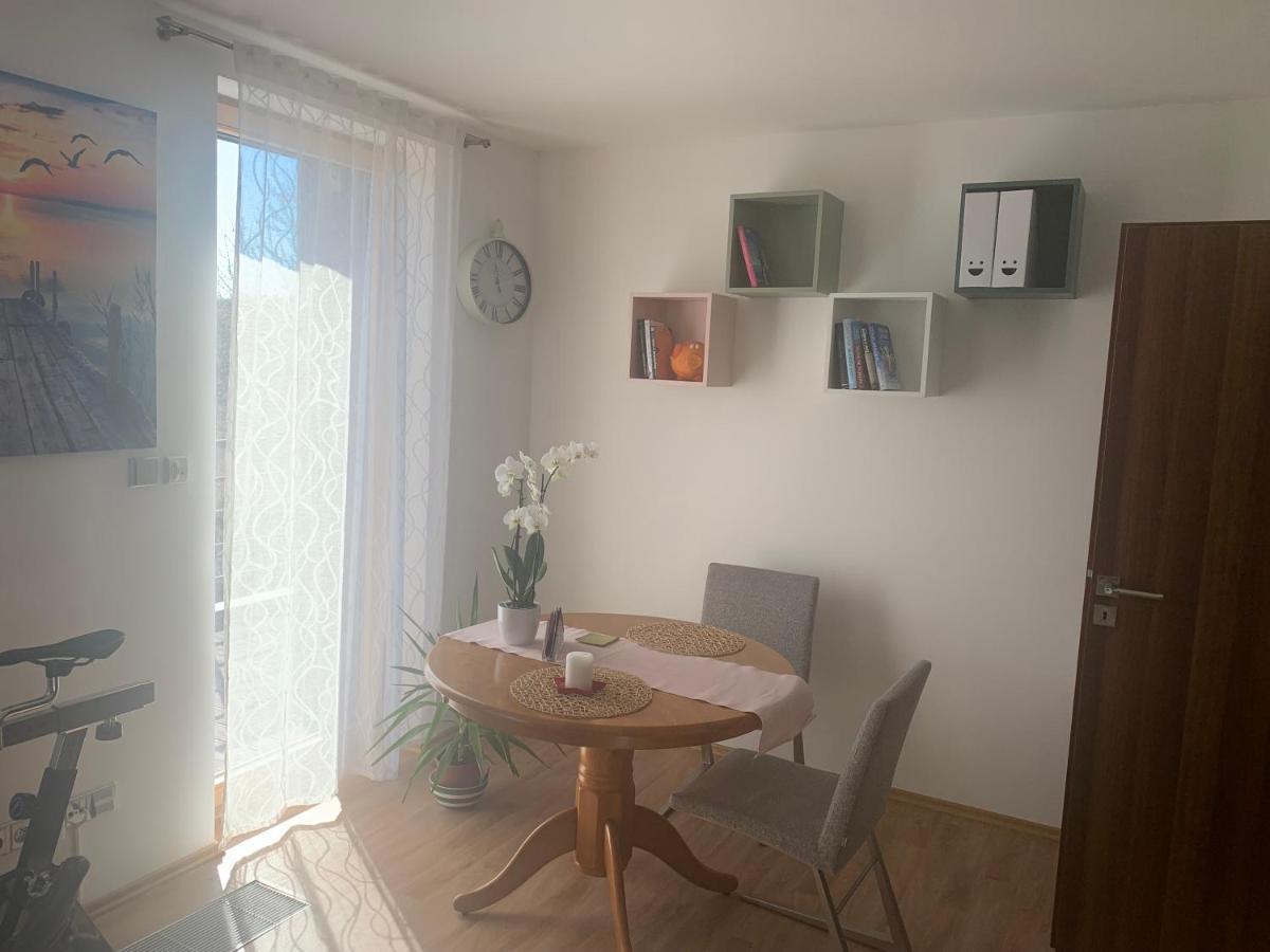Čerčany Apartman S Wellness Sluzbami מראה חיצוני תמונה